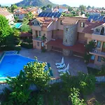 Meryem Ana Hotel *